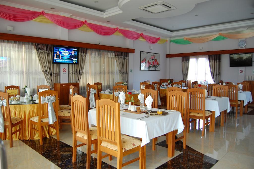 The Golden Lake Hotel Naypyidaw Экстерьер фото