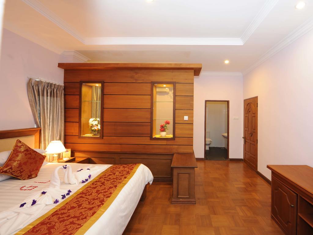 The Golden Lake Hotel Naypyidaw Экстерьер фото