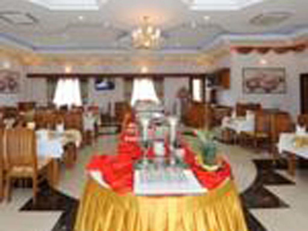 The Golden Lake Hotel Naypyidaw Экстерьер фото