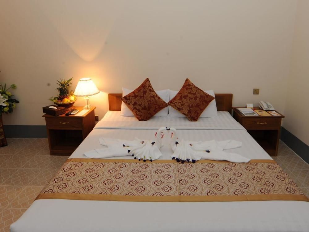 The Golden Lake Hotel Naypyidaw Экстерьер фото