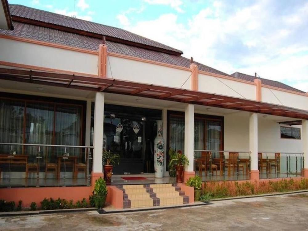 The Golden Lake Hotel Naypyidaw Экстерьер фото